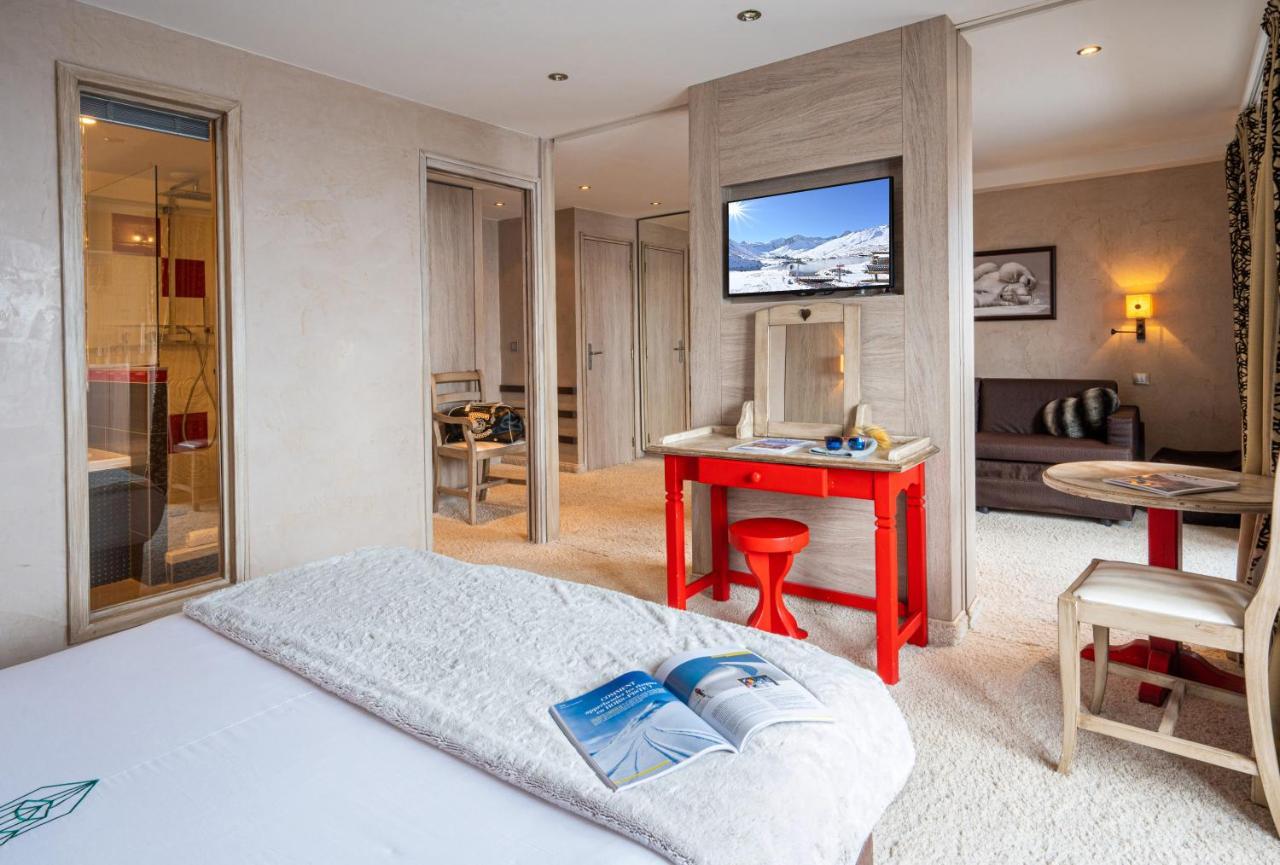 Hotel Les Campanules By Les Etincelles Тинь Экстерьер фото